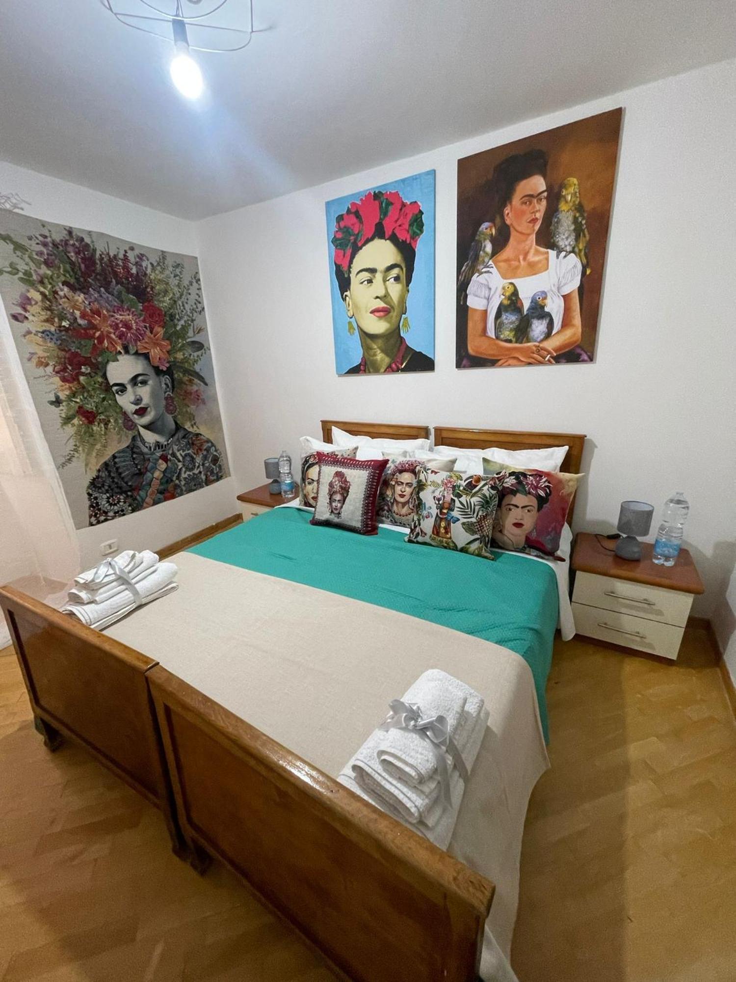 Plebiscito Charme Rooms Νάπολη Εξωτερικό φωτογραφία